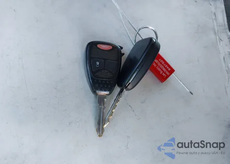 2004 Dodge Caravan z USA, uszkodzony, nr VIN 1D4GP25R14B517852